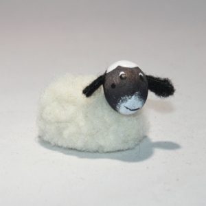 Lammas - pieni luonnonvalkoinen - pää musta